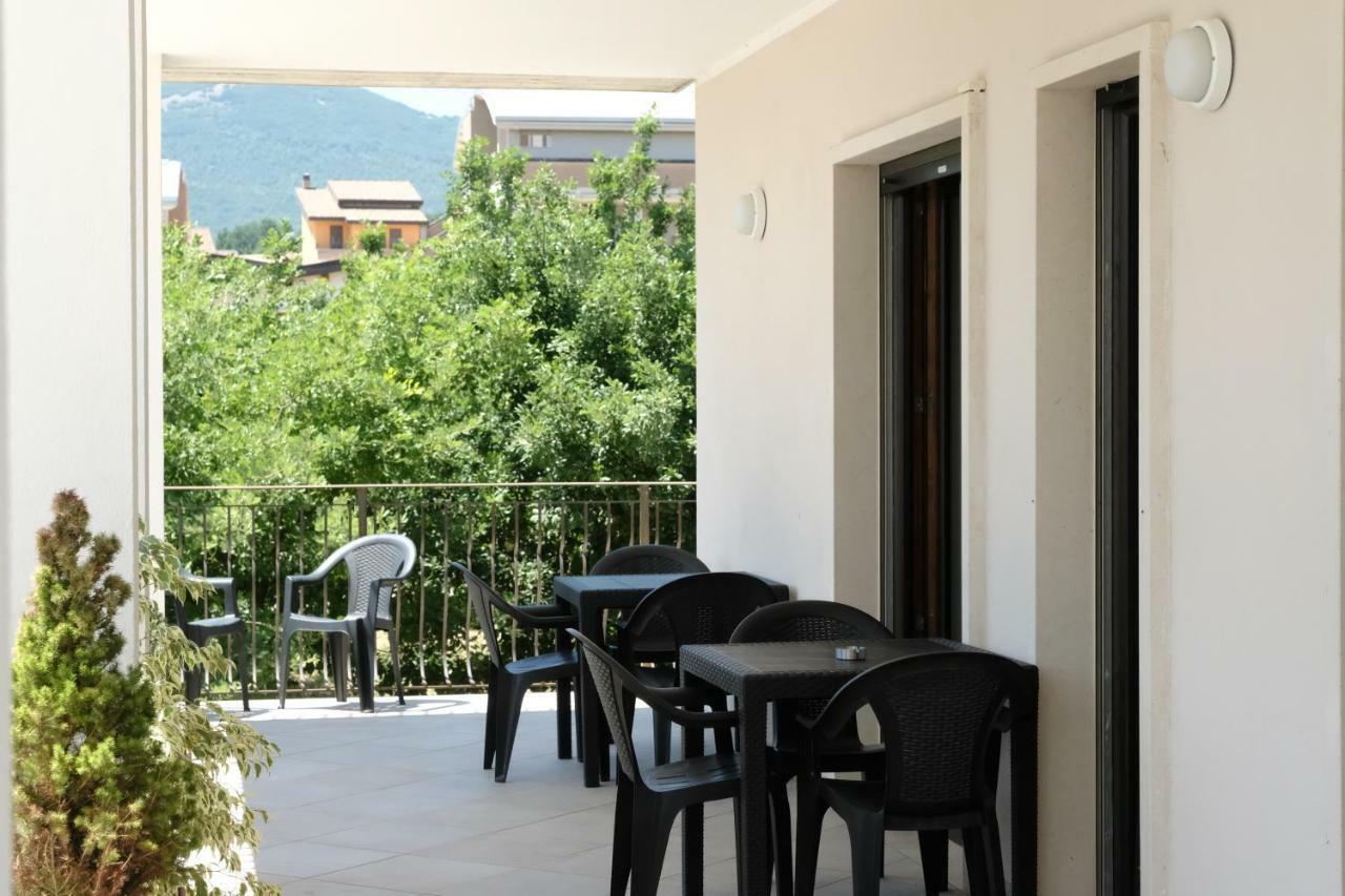 B&B Grandangolo Preturo Exterior photo
